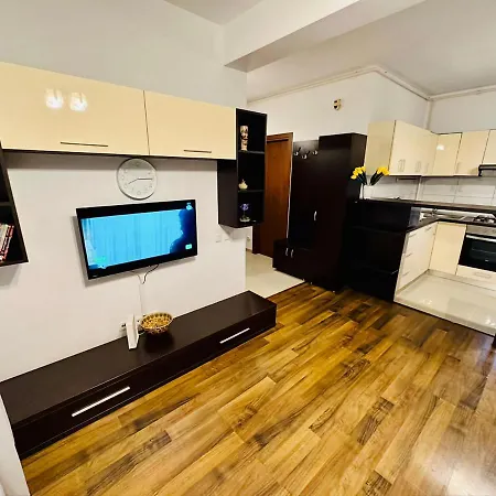 Moon Modern Apartment *