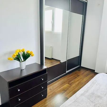 Moon Modern Apartment